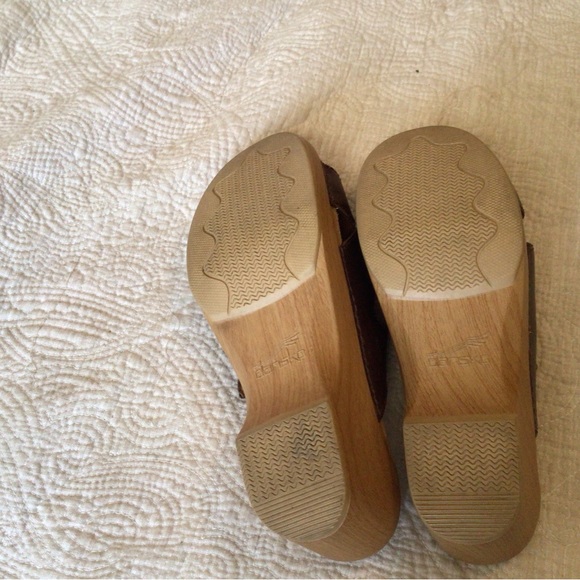 Dansko Brown Clog Strap Sandals, Size EU 39 - Picture 4 of 4